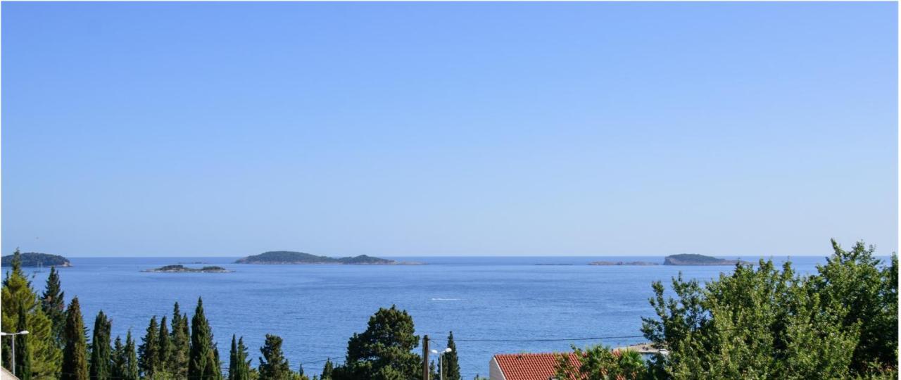 Aurora Seaview Apartment ムリニ エクステリア 写真