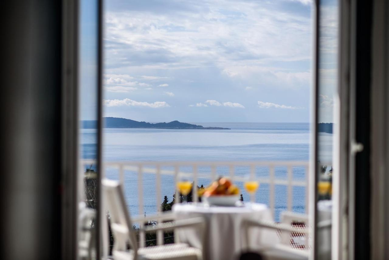 Aurora Seaview Apartment ムリニ エクステリア 写真
