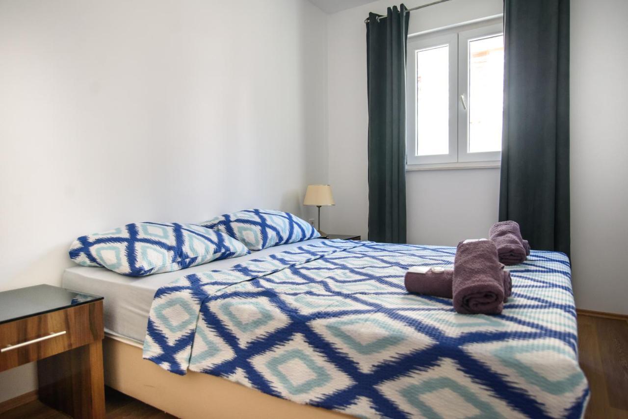 Aurora Seaview Apartment ムリニ エクステリア 写真