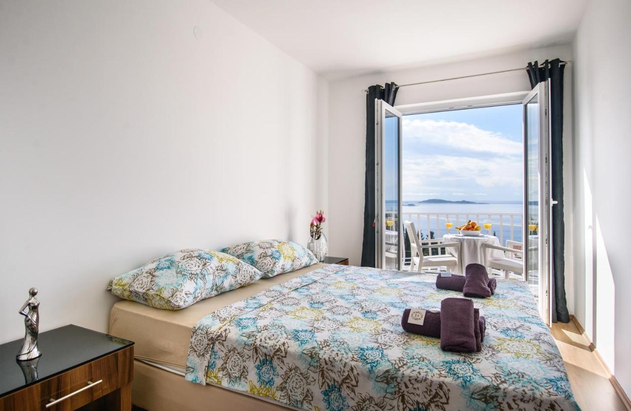 Aurora Seaview Apartment ムリニ エクステリア 写真
