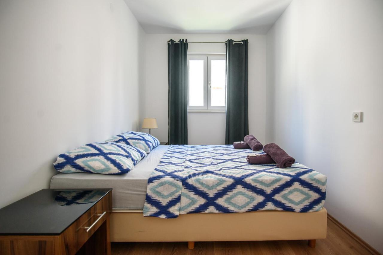 Aurora Seaview Apartment ムリニ エクステリア 写真