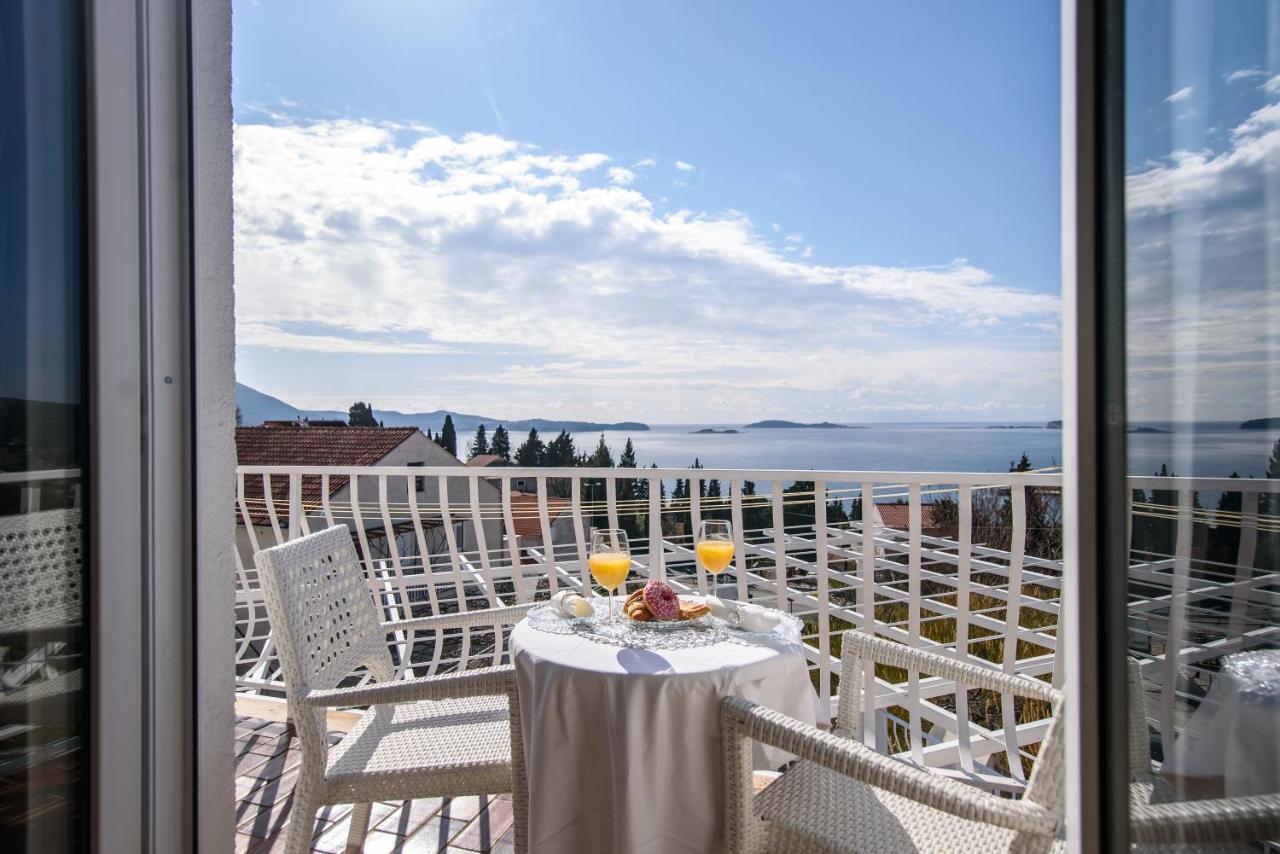 Aurora Seaview Apartment ムリニ エクステリア 写真
