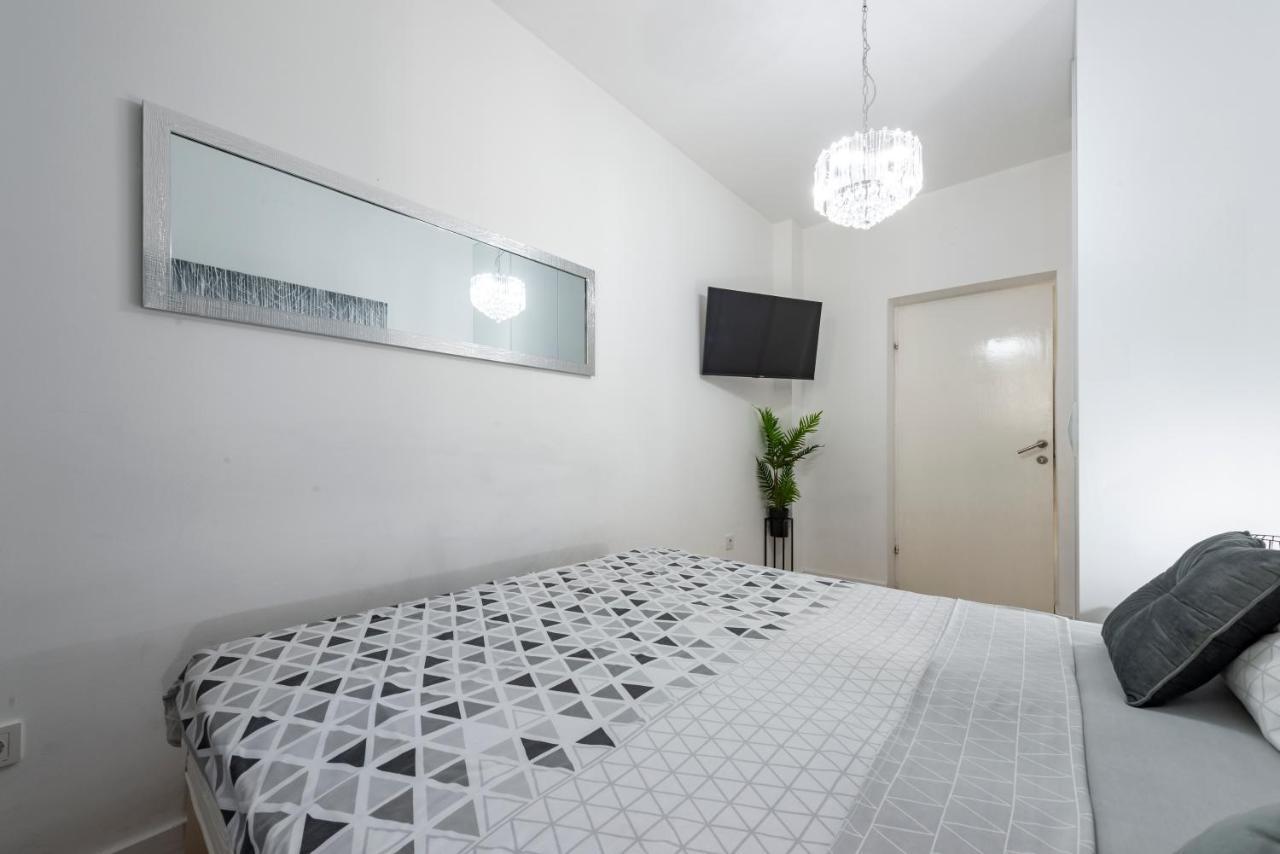 Aurora Seaview Apartment ムリニ エクステリア 写真